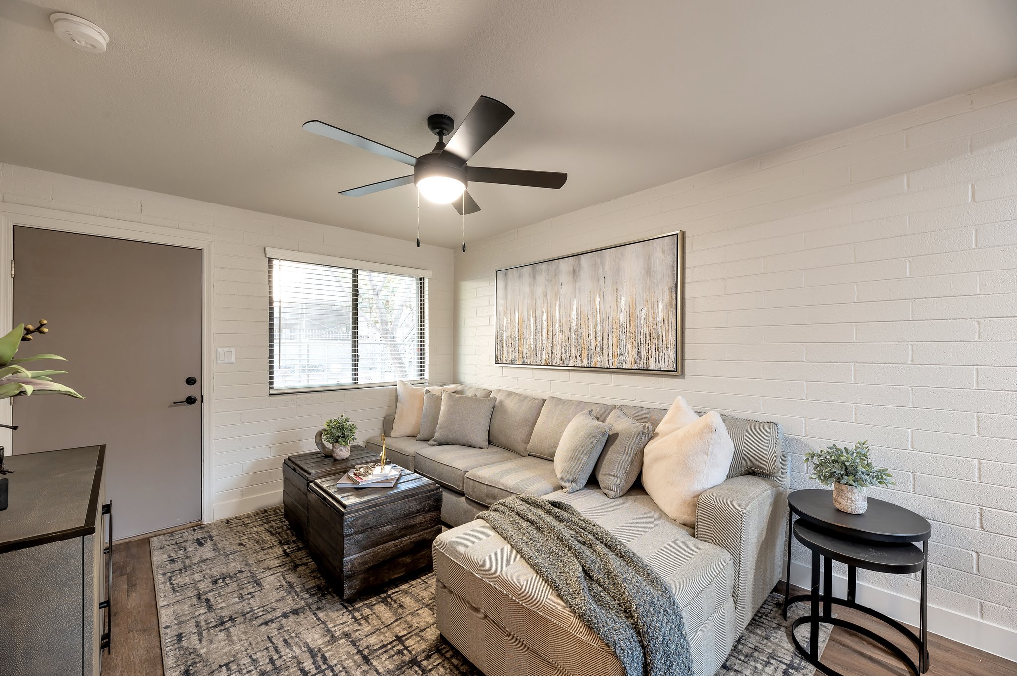 1827 East Lemon Street - 16